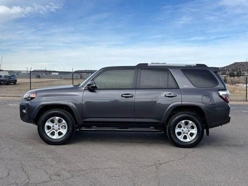 2023 Toyota 4Runner SR5 Premium