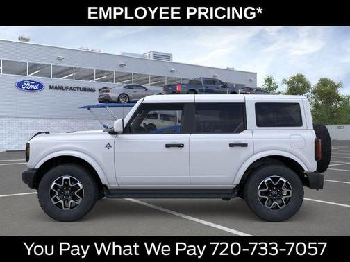 Oxford White 2026 Ford Bronco Outer Banks