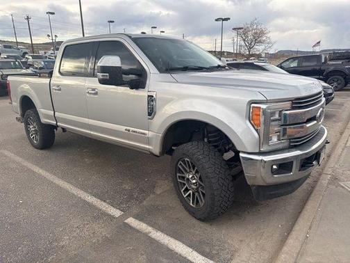 Ingot Silver 2017 Ford F-350 Lariat Super Duty