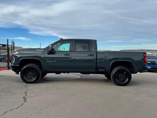 2025 Chevrolet Silverado 2500 ZR2