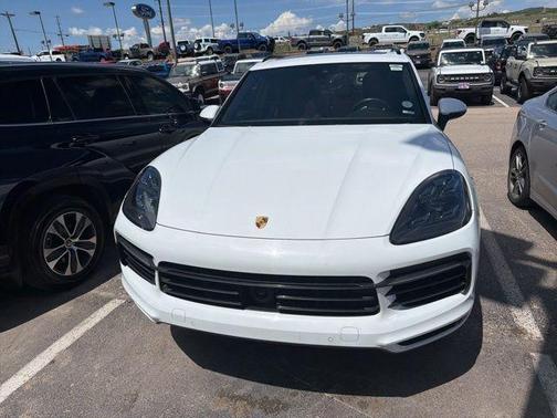 Carrara White Metallic 2020 Porsche Cayenne Base