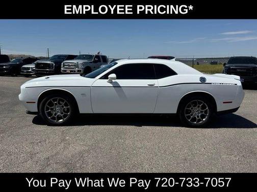 White Knuckle Clearcoat 2017 Dodge Challenger GT