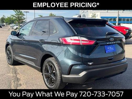 Blue Metallic 2023 Ford Edge SE