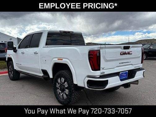 Summit White 2024 GMC Sierra 3500 Denali