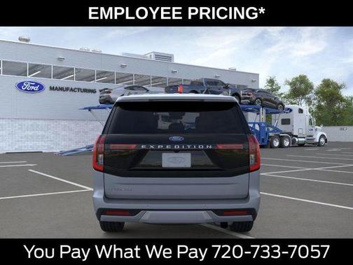 Glacier Gray Metallic 2026 Ford Expedition Platinum