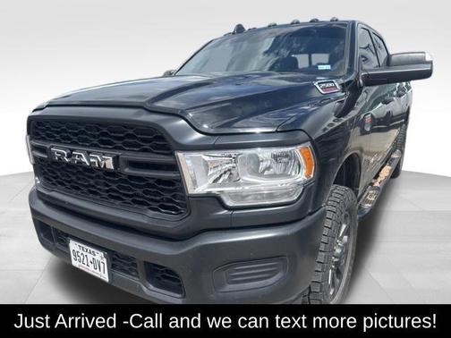 Diamond Black 2022 RAM 2500 Tradesman