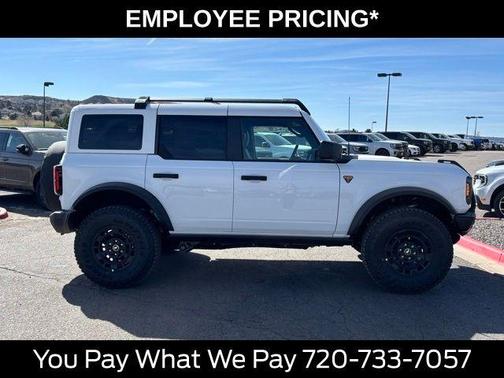 Oxford White 2026 Ford Bronco Badlands