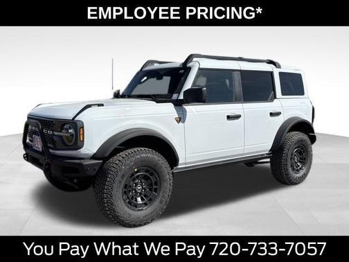 Oxford White 2026 Ford Bronco Badlands