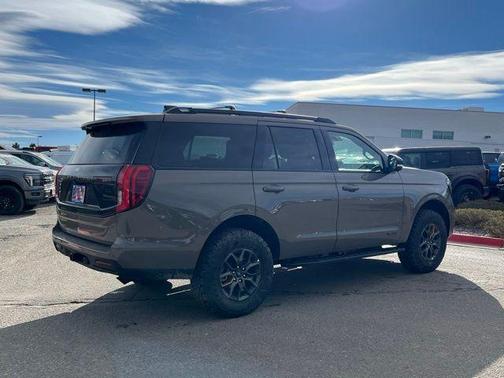 Gray 2026 Ford Expedition Tremor