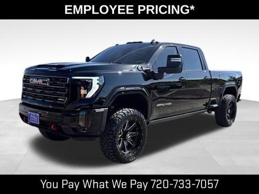 Onyx Black 2024 GMC Sierra 2500 AT4