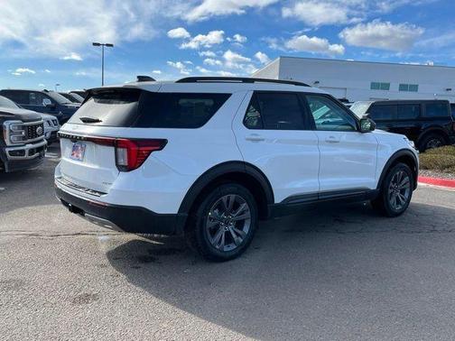 Star White 2026 Ford Explorer Active