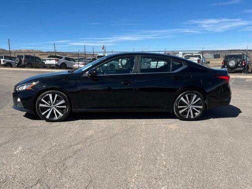 2020 Nissan Altima 2.5 SR