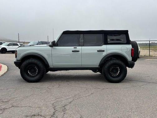 Cactus 2021 Ford Bronco Black Diamond