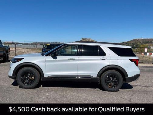 Space White Metallic 2026 Ford Explorer Tremor