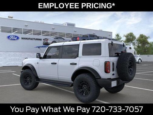Oxford White 2026 Ford Bronco Outer Banks