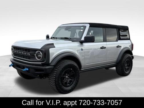 Iconic Silver Metallic 2023 Ford Bronco Black Diamond