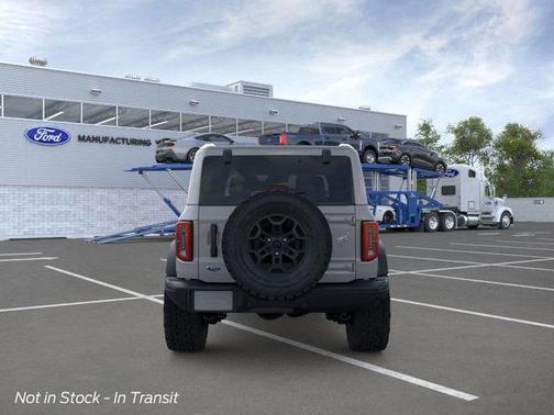 Avalanche Gray 2026 Ford Bronco Badlands