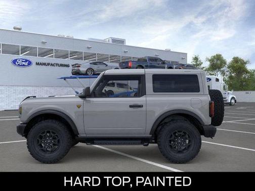 Avalanche Gray 2026 Ford Bronco Badlands