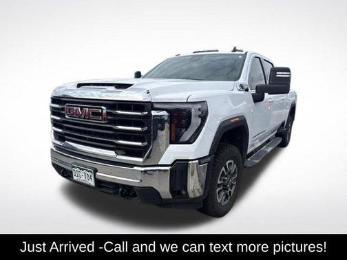Summit White 2025 GMC Sierra 2500 SLE