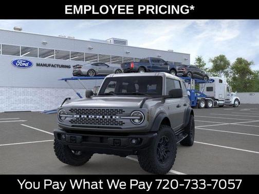 Carbonized Gray Metallic 2026 Ford Bronco Badlands