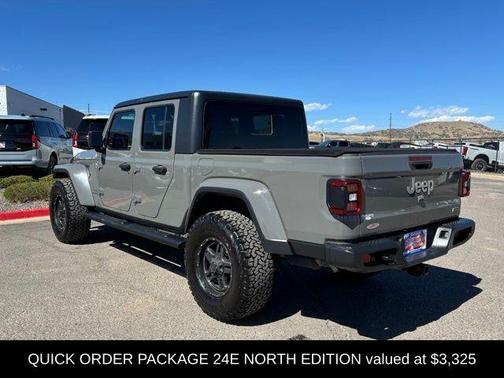 Sting Gray Clearcoat 2020 Jeep Gladiator Overland