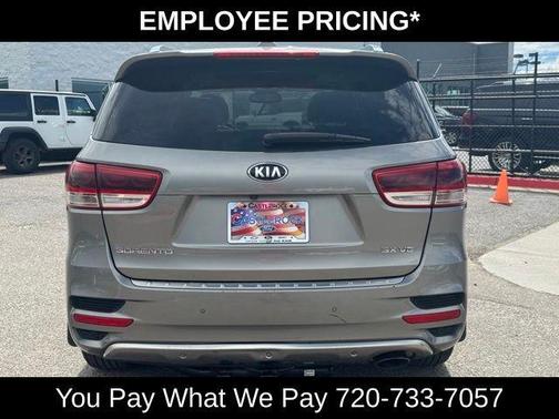 Titanium Silver 2018 Kia Sorento SX