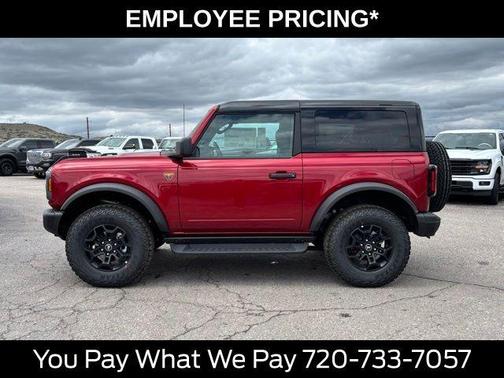 Ruby Red Metallic Tinted Clearcoat 2026 Ford Bronco Badlands