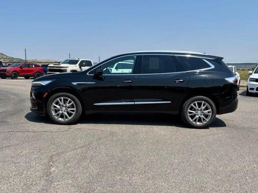 Ebony Twilight Metallic 2022 Buick Enclave Premium