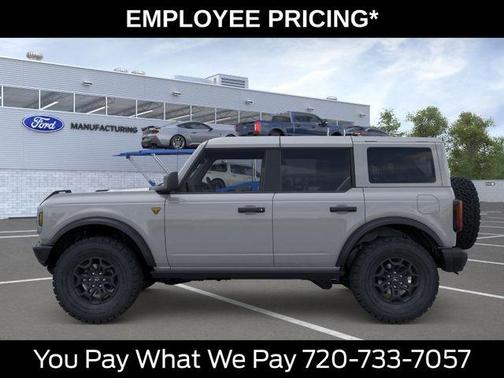 Avalanche Gray 2026 Ford Bronco Badlands