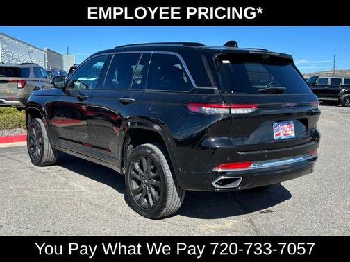 Diamond Black 2022 Jeep Grand Cherokee Overland