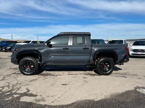 2025 Toyota Tacoma TRD PRO