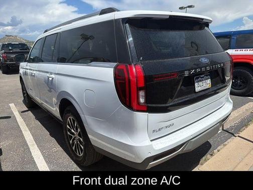 Oxford White 2025 Ford Expedition Max Platinum
