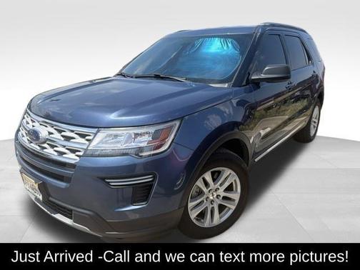 Blue Metallic 2019 Ford Explorer XLT