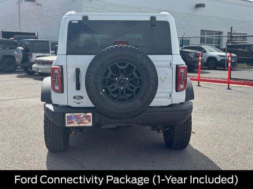Oxford White 2026 Ford Bronco Badlands