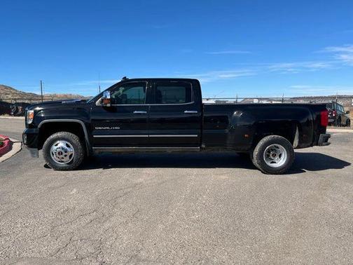 2017 GMC Sierra 3500 Denali