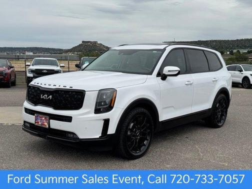 Glacial White Pearl 2022 Kia Telluride SX