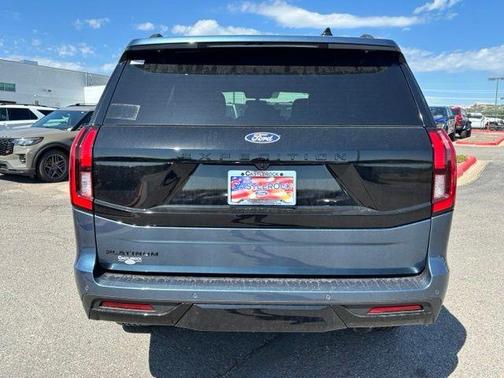 Nocturnal Blue Metallic 2027 Ford Expedition Platinum