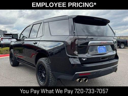 Onyx Black 2024 GMC Yukon AT4