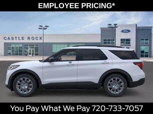 Space White Metallic 2026 Ford Explorer Active