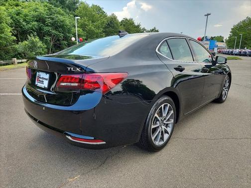 2017 Acura TLX w/Technology Package