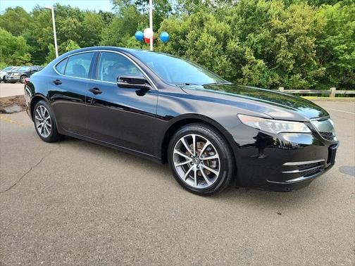 2017 Acura TLX w/Technology Package
