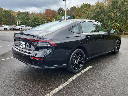 2025 Honda Accord Sport SE 1.5T