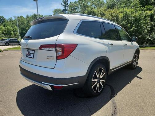 2019 Honda Pilot Touring 8-Passenger