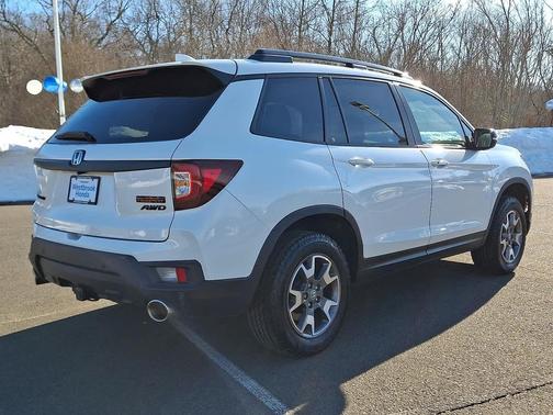 2022 Honda Passport AWD TrailSport