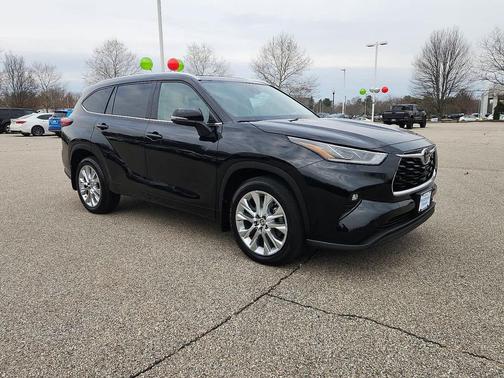 2022 Toyota Highlander Limited