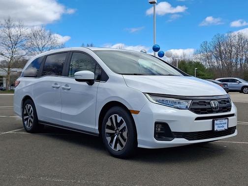 Platinum White Pearl 2026 Honda Odyssey EX-L