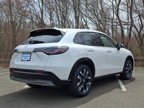 Platinum White Pearl 2026 Honda HR-V EX-L