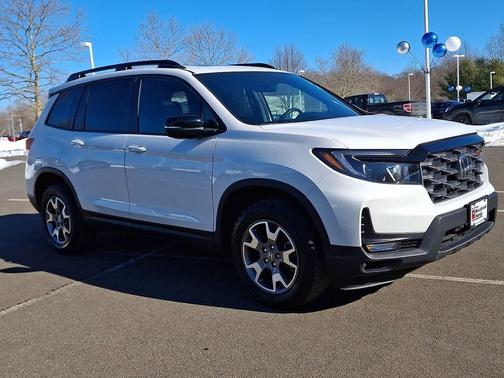2023 Honda Passport AWD TrailSport