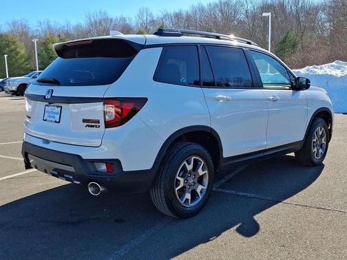2023 Honda Passport AWD TrailSport