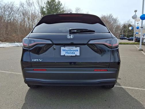 2026 Honda HR-V LX